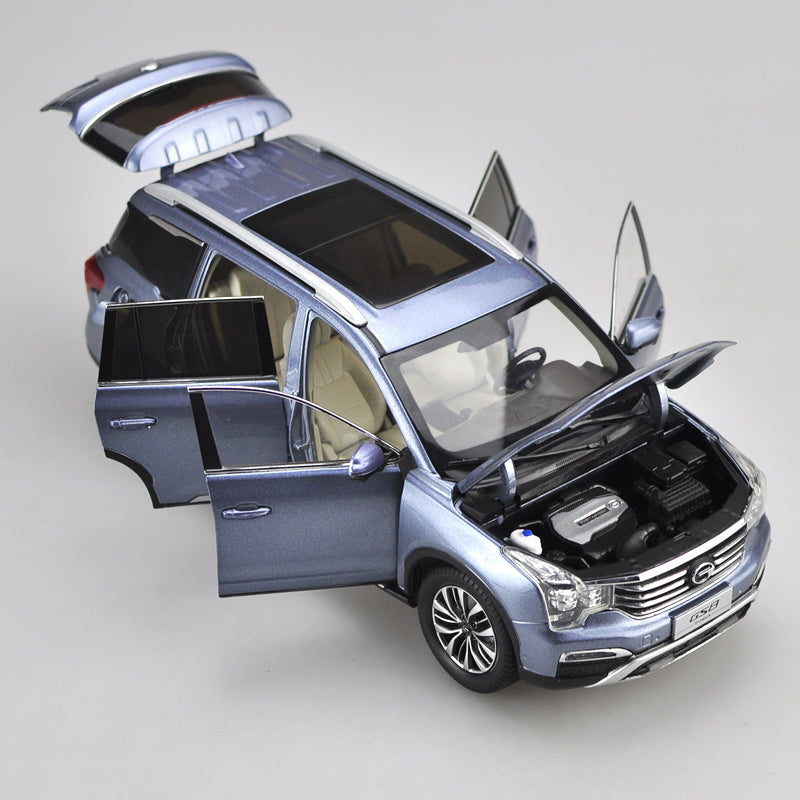 Original factory authentic 1:18 GAC GS8 Trumpchi 2016 off-road vehicle diecast car model with small gift Original factory authentic 1:18 GAC GS8 Trumpchi 2016 off-road vehicle diecast car model with small gift