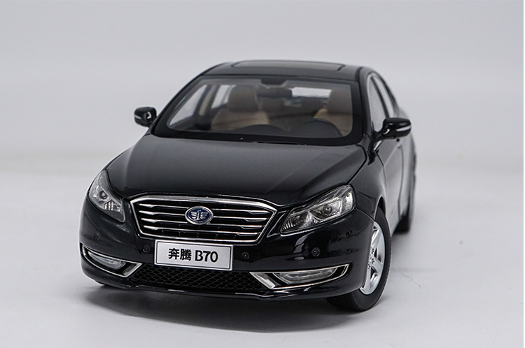 Original factory authentic 1/18 FAW Benteng B70 diecast metal car model with small gift Original factory authentic 1/18 FAW Benteng B70 diecast metal car model with small gift