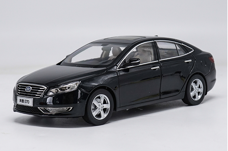 Original factory authentic 1/18 FAW Benteng B70 diecast metal car model with small gift Original factory authentic 1/18 FAW Benteng B70 diecast metal car model with small gift