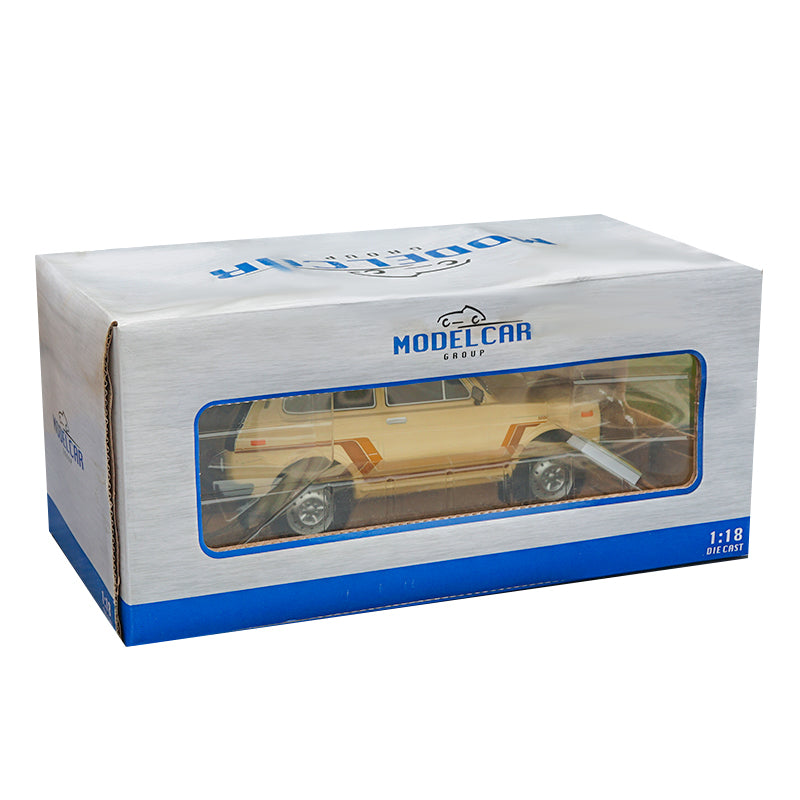 1:18 GROUP LADA NIVA Off-road vehicle jeep alloy car model for gift, Collection 1:18 GROUP LADA NIVA Off-road vehicle jeep alloy car model for gift, Collection