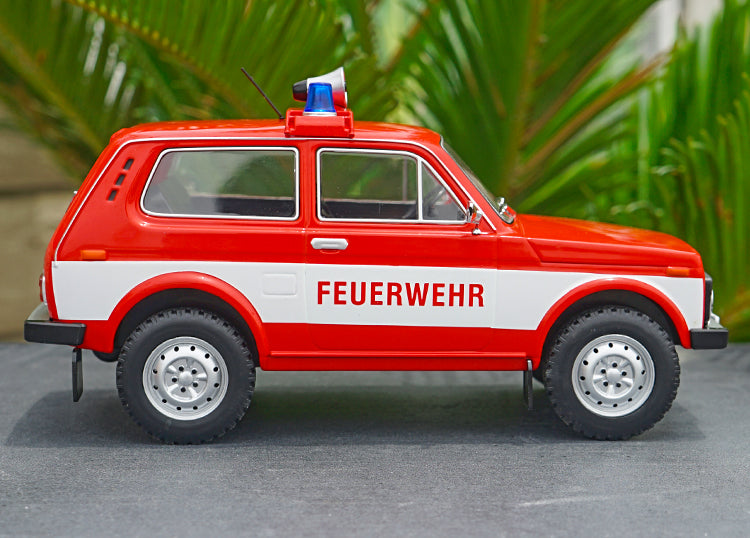 1:18 GROUP LADA NIVA Off-road vehicle jeep alloy car model for gift, Collection 1:18 GROUP LADA NIVA Off-road vehicle jeep alloy car model for gift, Collection