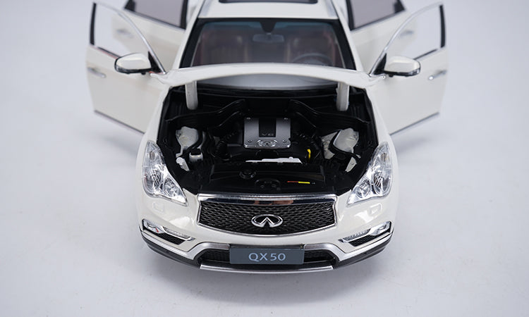 Original factory authentic 1:18 INFINITI QX50 off road Vehicle diecast car models with small gift Original factory authentic 1:18 INFINITI QX50 off road Vehicle diecast car models with small gift
