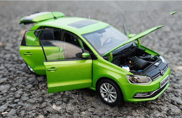 Original factory authentic 1:18 NEW POLO 2016 green/RED/yellow diecast sedan car model for gift, toys, collection Original factory authentic 1:18 NEW POLO 2016 green/RED/yellow diecast sedan car model for gift, toys, collection