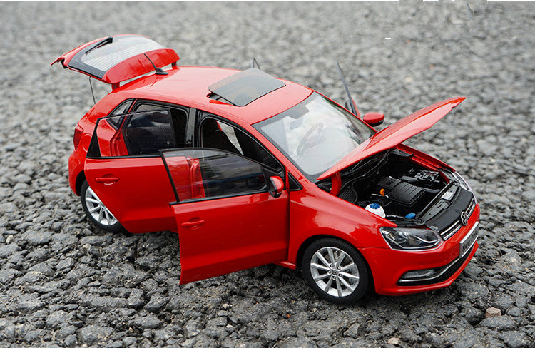 Original factory authentic 1:18 NEW POLO 2016 green/RED/yellow diecast sedan car model for gift, toys, collection Original factory authentic 1:18 NEW POLO 2016 green/RED/yellow diecast sedan car model for gift, toys, collection