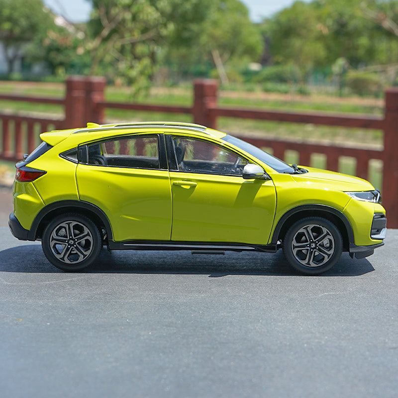 1:18 Original Honda XRV XR-V 2019 Diecast car model with small gift 1:18 Original Honda XRV XR-V 2019 Diecast car model with small gift