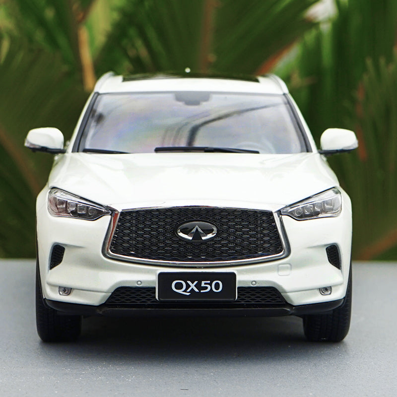 1/18 Original factory Dealer Edition 2018 Infiniti QX50 Diecast Car Model with small gift 1/18 Original factory Dealer Edition 2018 Infiniti QX50 Diecast Car Model with small gift