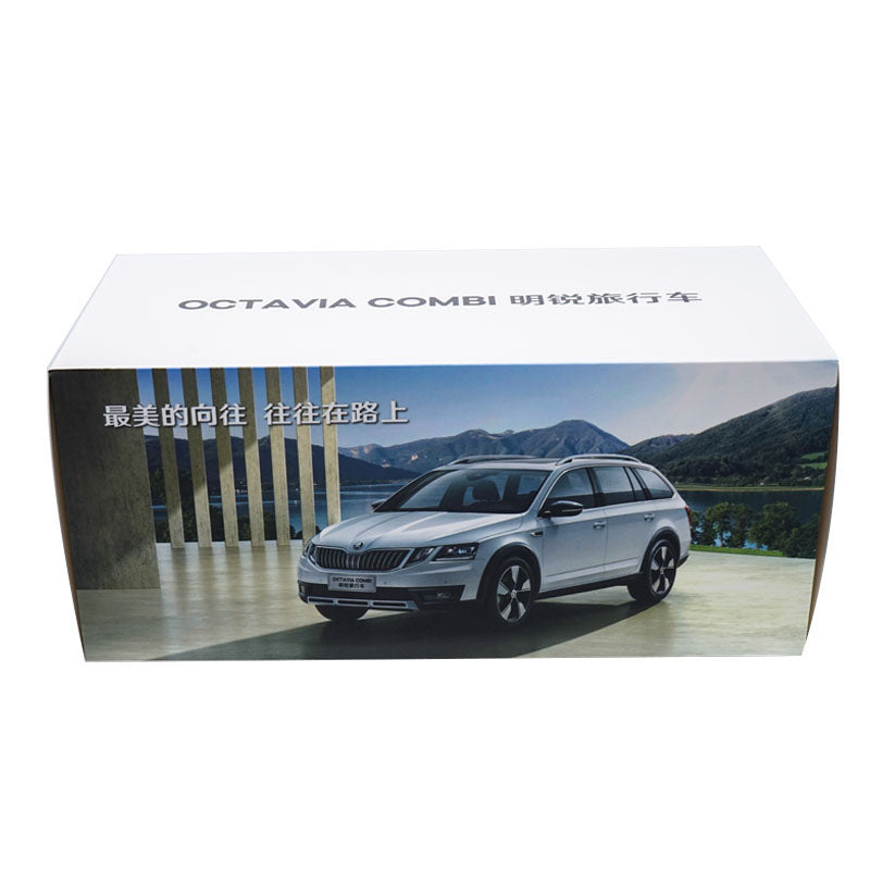 Original factory authentic 1/18 Skoda Octavia Combi Wagon diecast metal car model with small gift Original factory authentic 1/18 Skoda Octavia Combi Wagon diecast metal car model with small gift