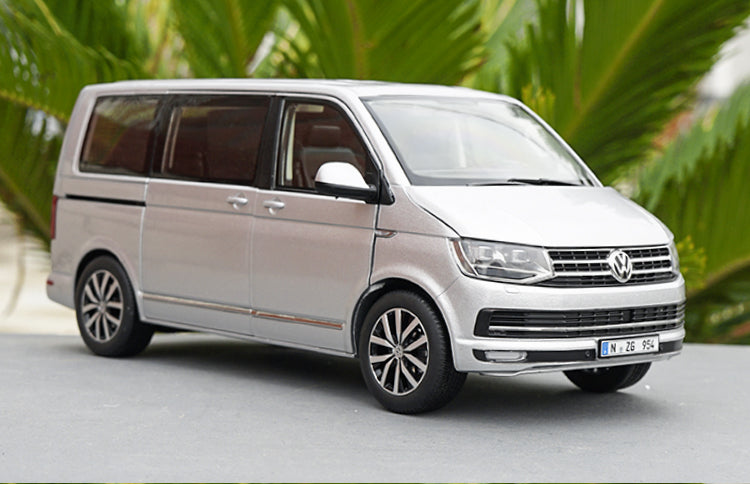Original factory authentic 1:18 NZG VW T6 Multivan diecast metal MPV car model with small gift Original factory authentic 1:18 NZG VW T6 Multivan diecast metal MPV car model with small gift