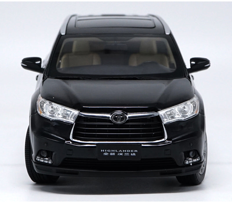 Original factory authentic 1:18 TOYOTA HIGHLAND 2016 diecast SUV car model for collection, gift, toys Original factory authentic 1:18 TOYOTA HIGHLAND 2016 diecast SUV car model for collection, gift, toys