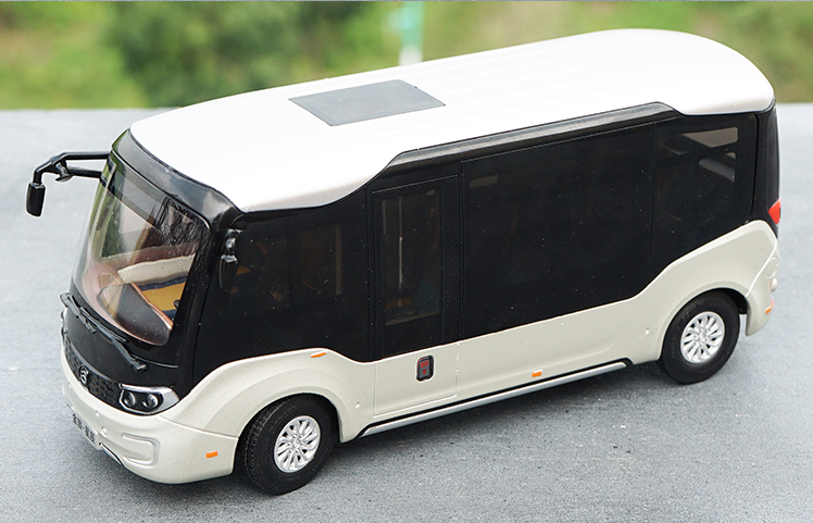 Original factory high quality diecast 1:32 Xiamen golden dragon Xingchen scale bus model for gift, collection Original factory high quality diecast 1:32 Xiamen golden dragon Xingchen scale bus model for gift, collection
