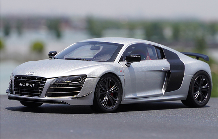 1:18 KYOSHO Audi R8GT diecast car model alloy collectiable car model 1:18 KYOSHO Audi R8GT diecast car model alloy collectiable car model