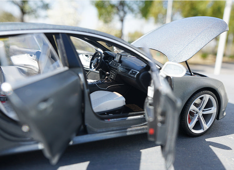 High quality classic authentic Kengfai 1:18 2016 Audi RS7 Sportback diecast alloy car model for gift,collection High quality classic authentic Kengfai 1:18 2016 Audi RS7 Sportback diecast alloy car model for gift,collection