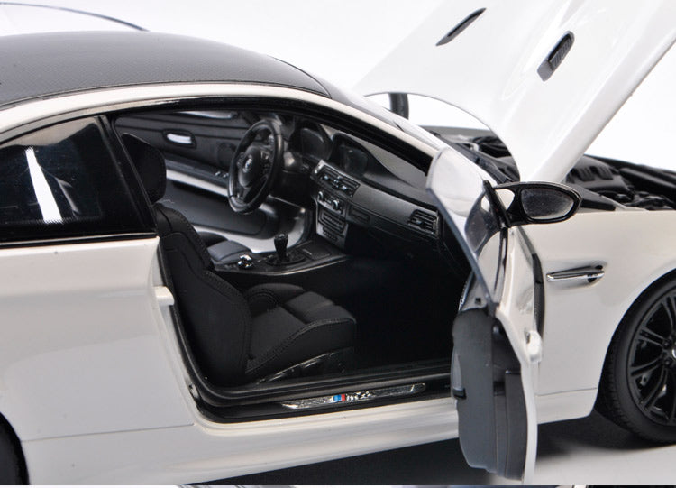 Original high quality Red/White/Black 1:18 Kyosho BMW M3 E92 Coupe diecast car models for gift, collection Original high quality Red/White/Black 1:18 Kyosho BMW M3 E92 Coupe diecast car models for gift, collection