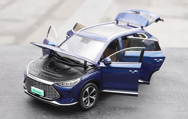 1:18 Original factory BYD Song PLUS DM-I 2022 Diecast car model Blue Color collectiable car models 1:18 Original factory BYD Song PLUS DM-I 2022 Diecast car model Blue Color collectiable car models