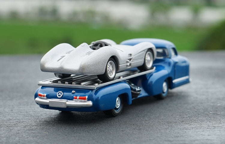 Original NOREV 1:64 Benz Blue Miracle diecast Truck model alloy Silver Arrow trailer BENZ alloy set car model Original NOREV 1:64 Benz Blue Miracle diecast Truck model alloy Silver Arrow trailer BENZ alloy set car model