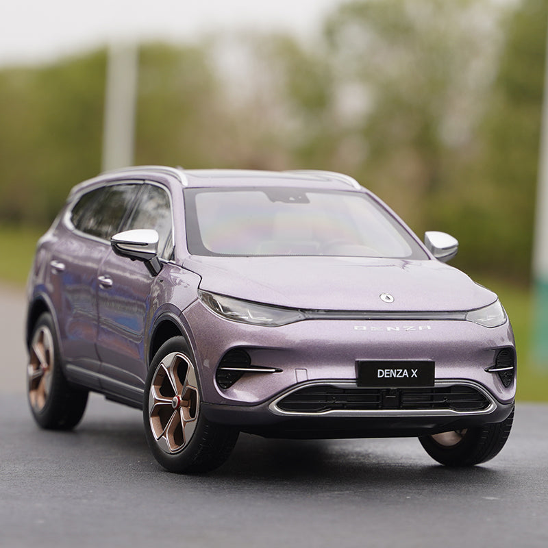 Original factory 1:18 Denza X Diecast BYD new energy electric alloy car model for toy, gift Original factory 1:18 Denza X Diecast BYD new energy electric alloy car model for toy, gift