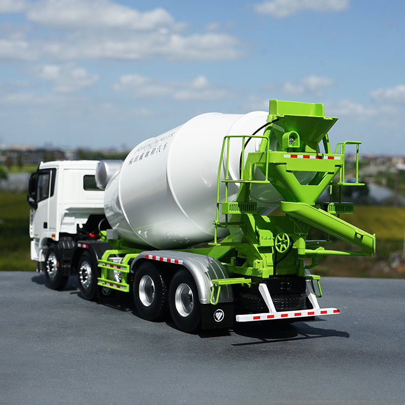 1:24 Original Foton Daimler Auman EST LOXA ETX 8*4 concrete mixer diecast engineering truck model 1:24 Original Foton Daimler Auman EST LOXA ETX 8*4 concrete mixer diecast engineering truck model