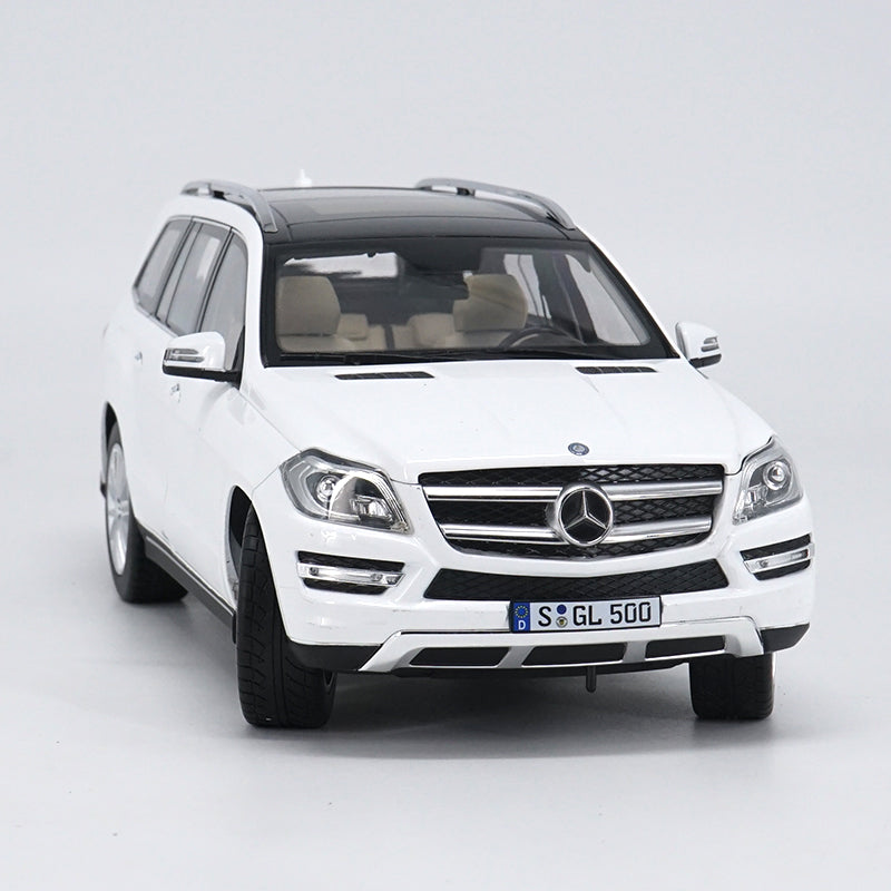 1/18 Daimler Mercedes-benz Gls 500 Diecast Model Car Suv White 1/18 Daimler Mercedes-benz Gls 500 Diecast Model Car Suv White