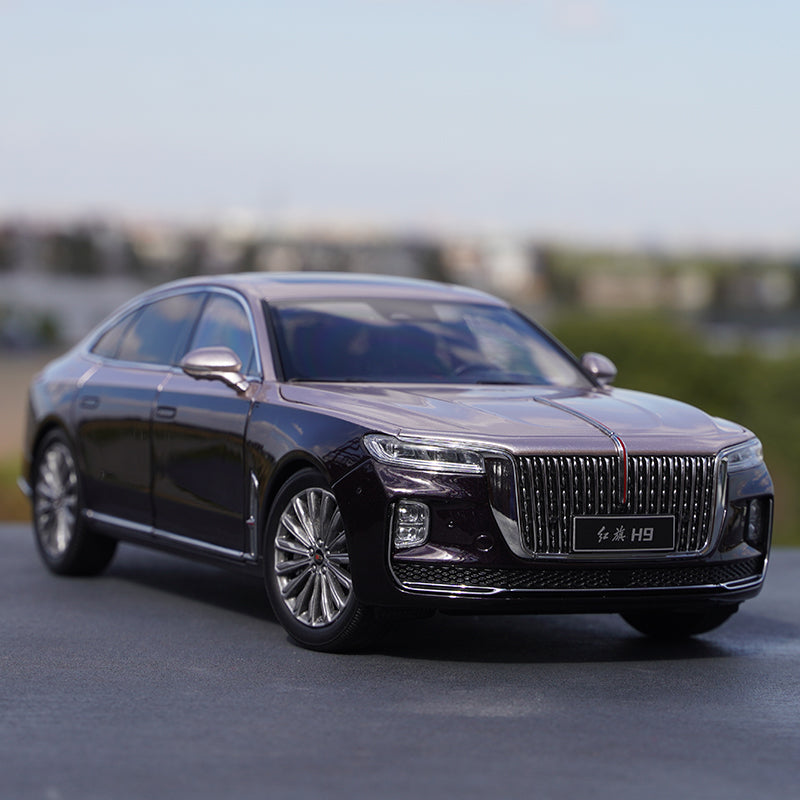 Original factory 1:18 century Dragon FAW Red flag Hongqi H9 diecast parade alloy car model for gift, collection Original factory 1:18 century Dragon FAW Red flag Hongqi H9 diecast parade alloy car model for gift, collection