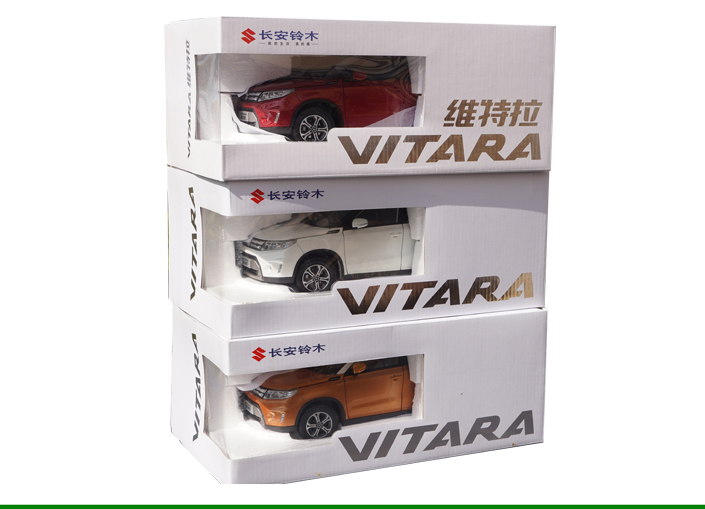 Original factory Changan Orange/Red/White 1:18 Suzuki Vitara Diecast alloy simulation car model for gift, collection Original factory Changan Orange/Red/White 1:18 Suzuki Vitara Diecast alloy simulation car model for gift, collection