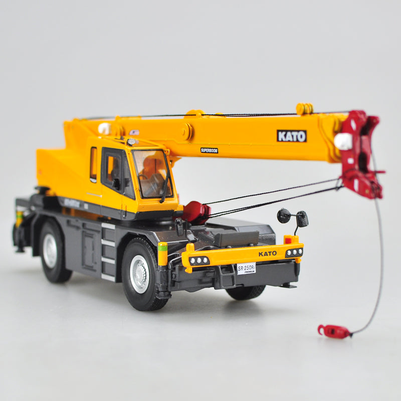 1/50 KATO SR-250Ri Premium Roughter Crane Todo Terreno Off-road Modelo Die Cast 1/50 KATO SR-250Ri Premium Roughter Crane Todo Terreno Off-road Modelo Die Cast