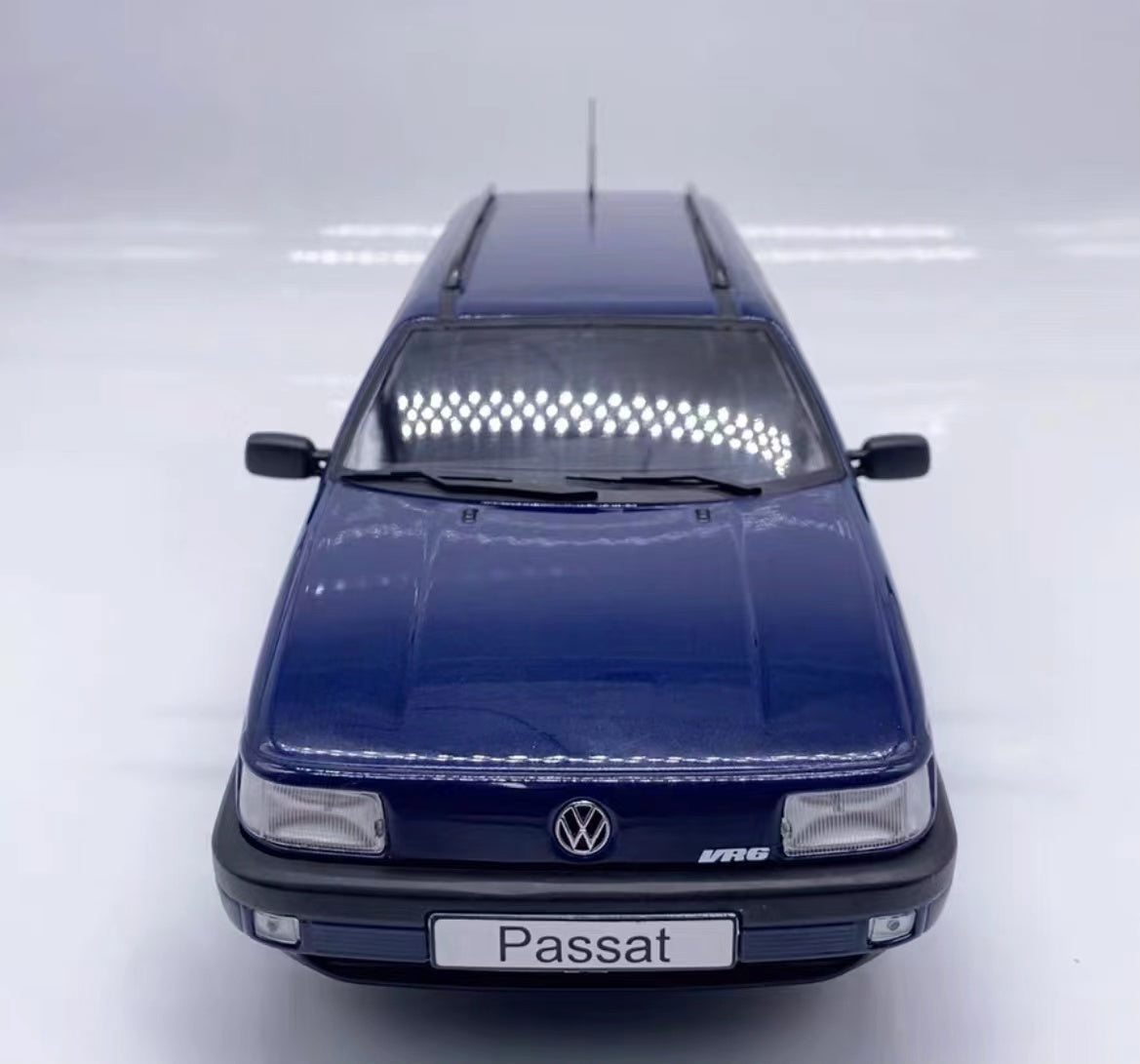 1:18 Volkswagen VW old passat KK diecast scale blue wagon scale car model for gift 1:18 Volkswagen VW old passat KK diecast scale blue wagon scale car model for gift