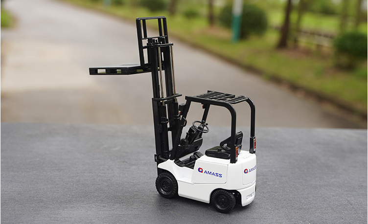 Original factory 1:24 Lizhiyou DHL forklift LINFOX warehouse logistics supply chain Diecast forklift truck model for toy, collection Original factory 1:24 Lizhiyou DHL forklift LINFOX warehouse logistics supply chain Diecast forklift truck model for toy, collection