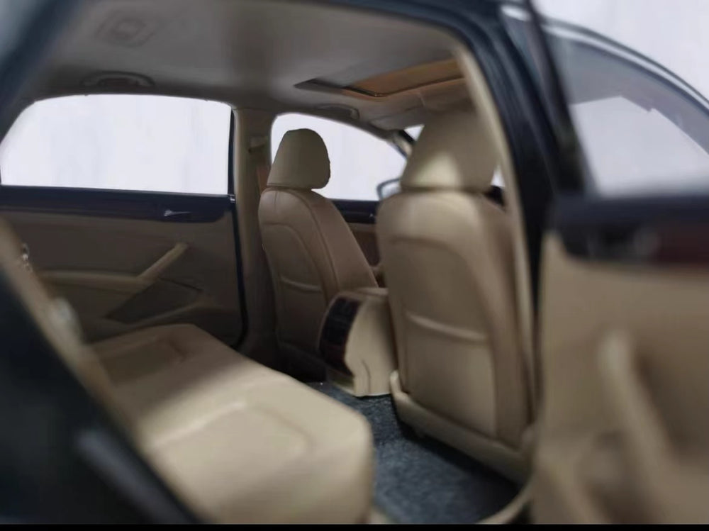 1:18 Volkswagen VW NEW passat 2011 version black diecast scale car model for collection 1:18 Volkswagen VW NEW passat 2011 version black diecast scale car model for collection