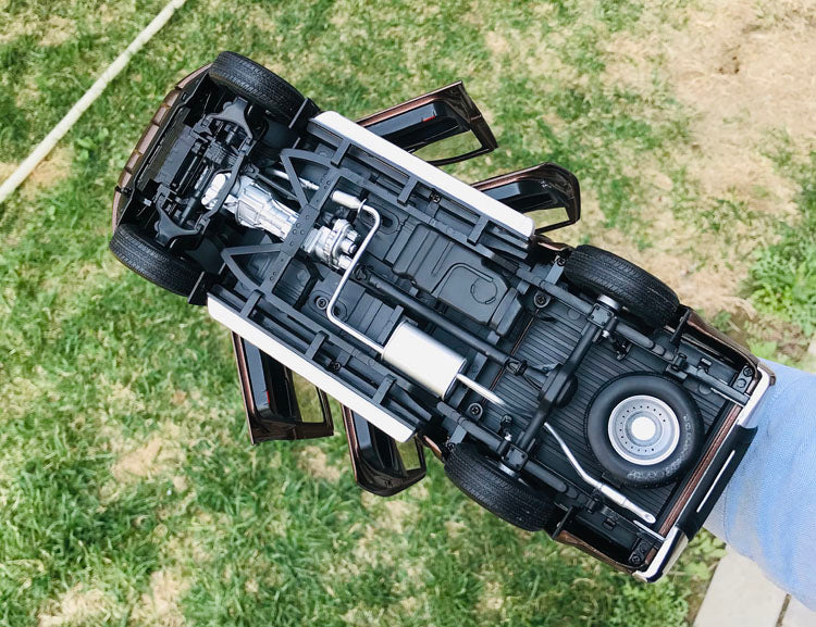 1:18 zinc alloy brown/white/red diecast NISSAN NAVARA OFF-road vehicle pickup truck models 1:18 zinc alloy brown/white/red diecast NISSAN NAVARA OFF-road vehicle pickup truck models