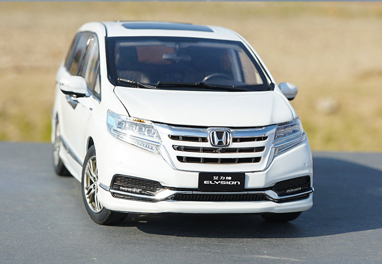 ORIGINAL Brown/White 1:18 Scale Honda MPV Elysion 2016 Diecast Car Model with small gift ORIGINAL Brown/White 1:18 Scale Honda MPV Elysion 2016 Diecast Car Model with small gift