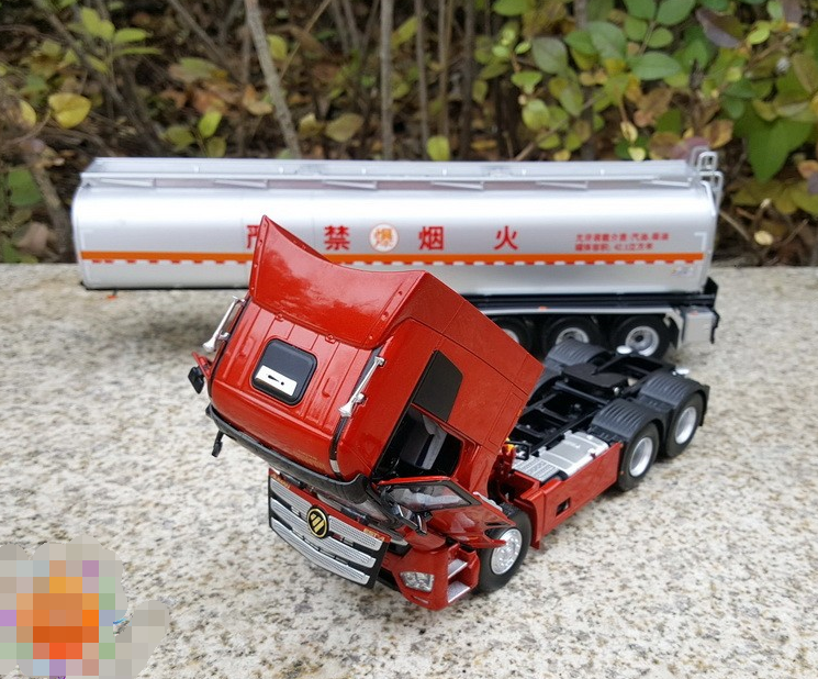 Original factory 1:36 Foton Ouman EST-A diecast oil tank model alloy container tank truck model for gift Original factory 1:36 Foton Ouman EST-A diecast oil tank model alloy container tank truck model for gift
