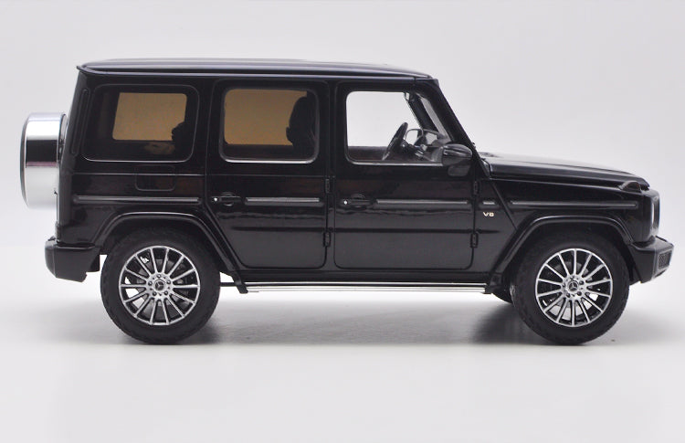 Original AR Almost real Minichamps 1:18 Mercedes-Benz G-Class G500 new GW463 diecast car model with small gift Original AR Almost real Minichamps 1:18 Mercedes-Benz G-Class G500 new GW463 diecast car model with small gift