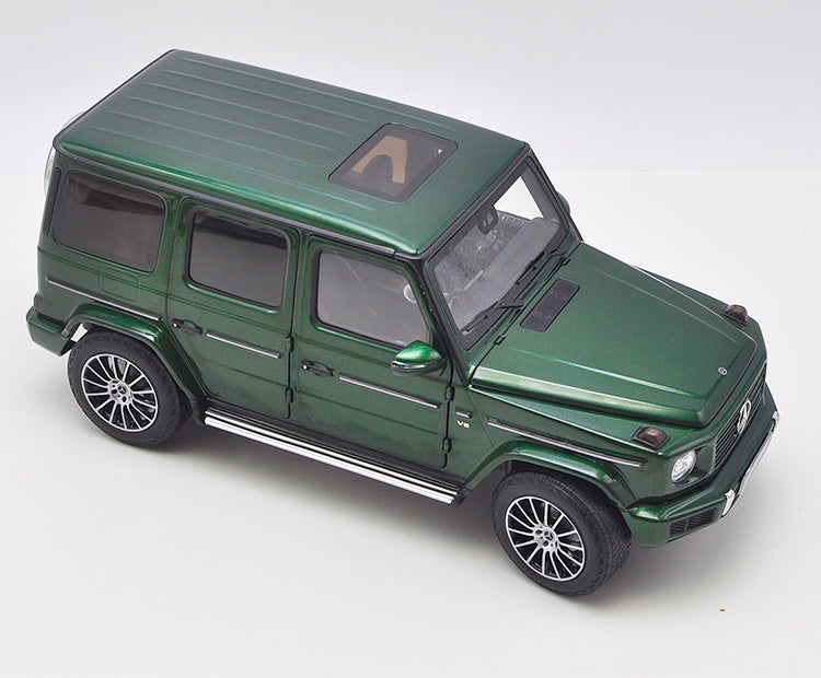 Original AR Almost real Minichamps 1:18 Mercedes-Benz G-Class G500 new GW463 diecast car model with small gift Original AR Almost real Minichamps 1:18 Mercedes-Benz G-Class G500 new GW463 diecast car model with small gift