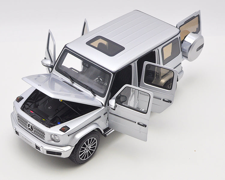 Original AR Almost real Minichamps 1:18 Mercedes-Benz G-Class G500 new GW463 diecast car model with small gift Original AR Almost real Minichamps 1:18 Mercedes-Benz G-Class G500 new GW463 diecast car model with small gift