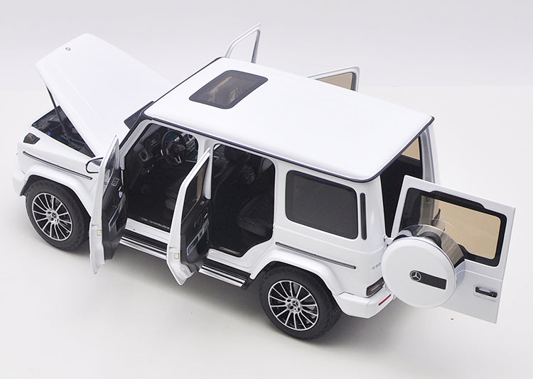 Original AR Almost real Minichamps 1:18 Mercedes-Benz G-Class G500 new GW463 diecast car model with small gift Original AR Almost real Minichamps 1:18 Mercedes-Benz G-Class G500 new GW463 diecast car model with small gift