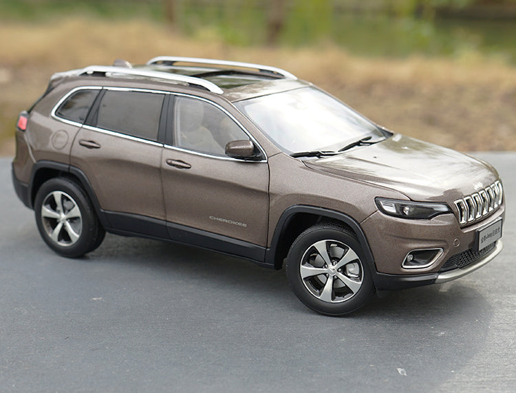 Original exquisite 1:18 GAC Fick Jeep free light diecast car model for collection, gift Original exquisite 1:18 GAC Fick Jeep free light diecast car model for collection, gift