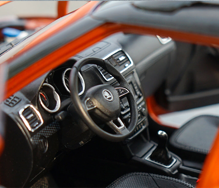 Promotion sale! 1:18 Volkswagen skoda YETI off-road vehicle SUV classic diecast car models for gifts, collection Promotion sale! 1:18 Volkswagen skoda YETI off-road vehicle SUV classic diecast car models for gifts, collection