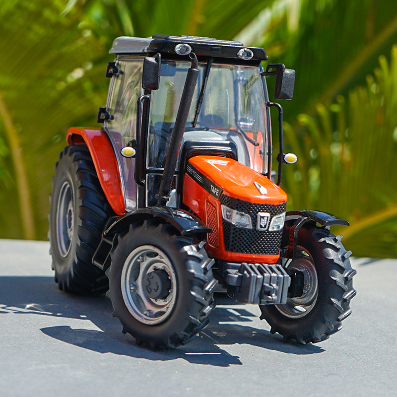 Original factory 1/32 diecast TAFE 8515 Tractor model,diecast Indian  Agricultural machinery tractor Model for collection Original factory 1/32 diecast TAFE 8515 Tractor model,diecast Indian  Agricultural machinery tractor Model for collection