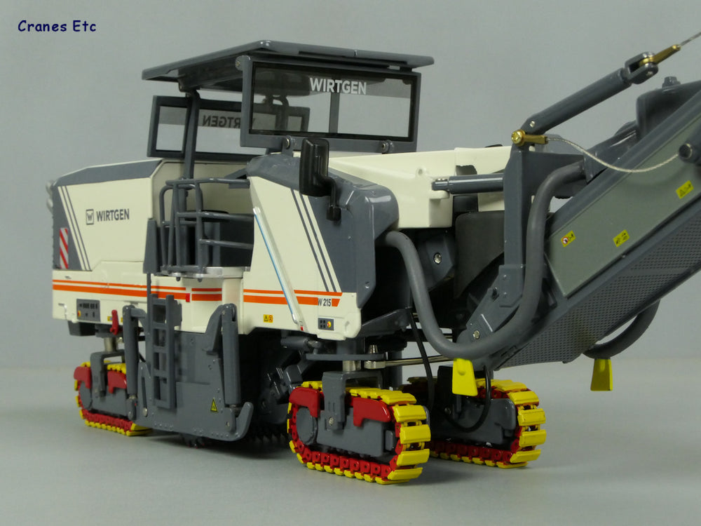 Original factory rare 1:35 scale diecast Wirtgen W215 Milling machine models for sale Original factory rare 1:35 scale diecast Wirtgen W215 Milling machine models for sale