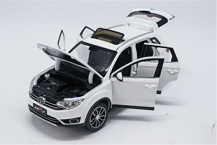 Original factory authentic 1:18 FAW senya R7 SUV diecast car model with small gift Original factory authentic 1:18 FAW senya R7 SUV diecast car model with small gift