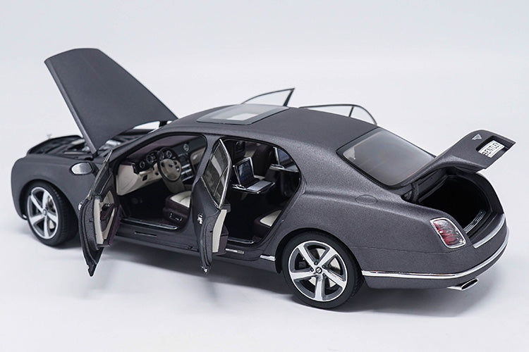 Original factory authentic 1:18 kyosho BENTLEY Mulsanne diecast collectible car model with small gift Original factory authentic 1:18 kyosho BENTLEY Mulsanne diecast collectible car model with small gift