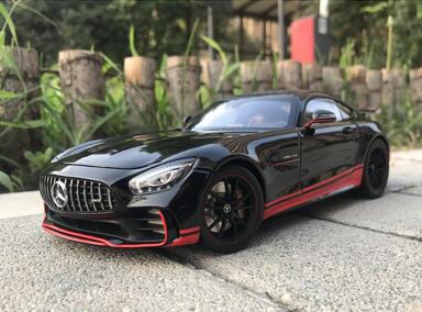 Original factory Welly 1:24 Benz AMG GTR diecast Sports Car model for promotion, gift, toys