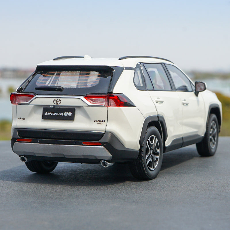 Original factory collectible 1:18 FAW Toyota brand new RAV4 2019 model diecast scale SUV car model for promotional gift Original factory collectible 1:18 FAW Toyota brand new RAV4 2019 model diecast scale SUV car model for promotional gift