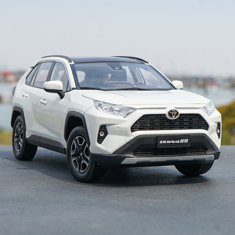 Original factory collectible 1:18 FAW Toyota brand new RAV4 2019 model diecast scale SUV car model for promotional gift Original factory collectible 1:18 FAW Toyota brand new RAV4 2019 model diecast scale SUV car model for promotional gift