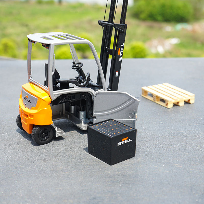 1:25 STILL RX20-20 diecast forklift model alloy simulation Stacker engineering model 1:25 STILL RX20-20 diecast forklift model alloy simulation Stacker engineering model