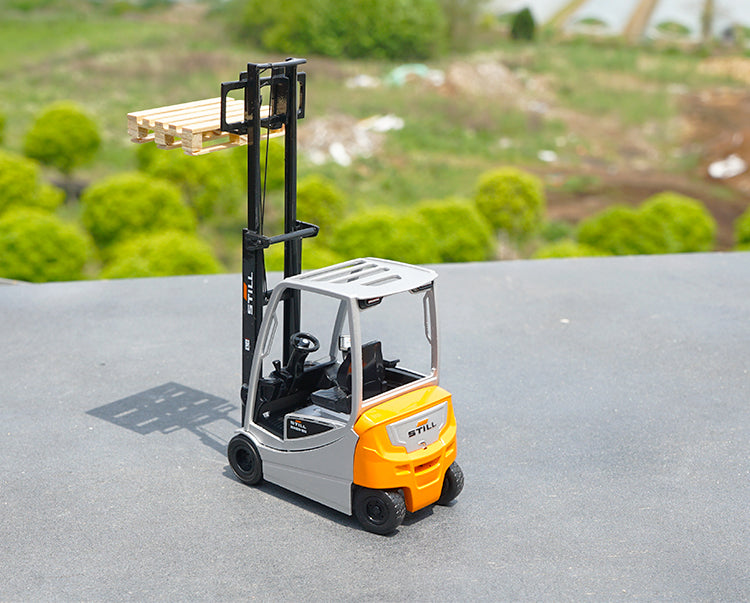 1:25 STILL RX20-20 diecast forklift model alloy simulation Stacker engineering model 1:25 STILL RX20-20 diecast forklift model alloy simulation Stacker engineering model