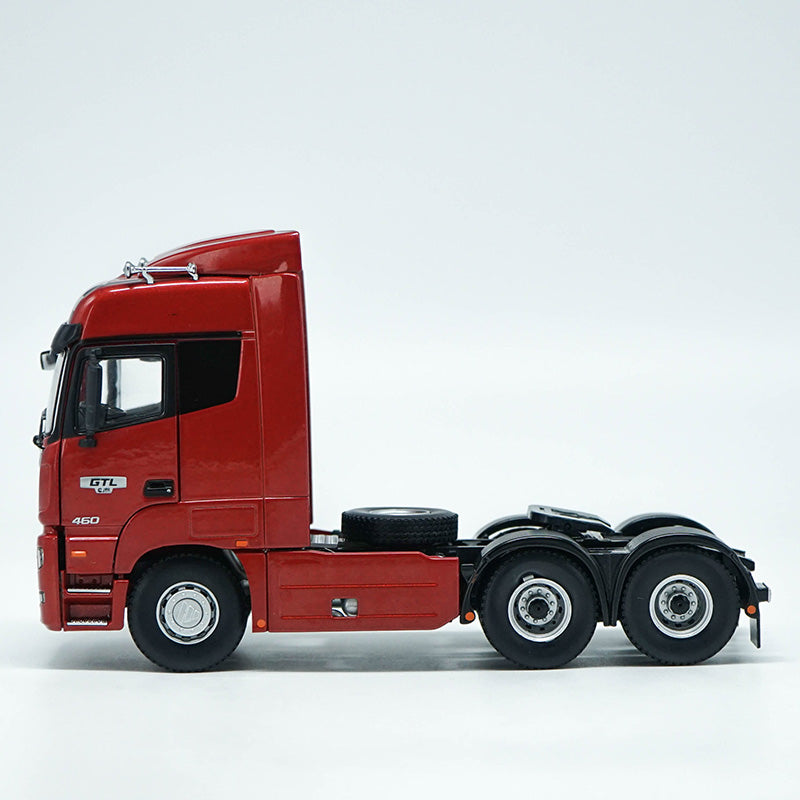 1/36 Foton Original manufacturer Daimler Foton Auman GTL 460 tractor trailer head red 1/36 Foton Original manufacturer Daimler Foton Auman GTL 460 tractor trailer head red