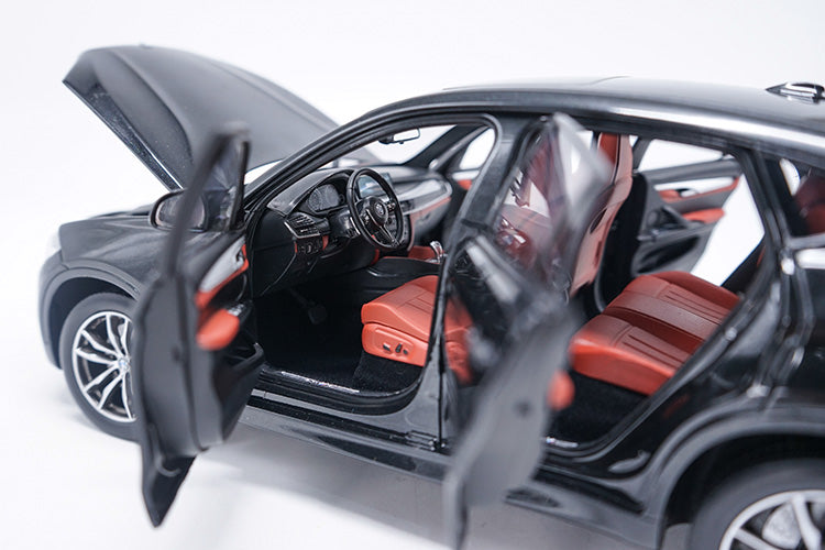 1/18 Diecast BMW X6M 2016 Car Miniature Collectable Models Black Version 1/18 Diecast BMW X6M 2016 Car Miniature Collectable Models Black Version