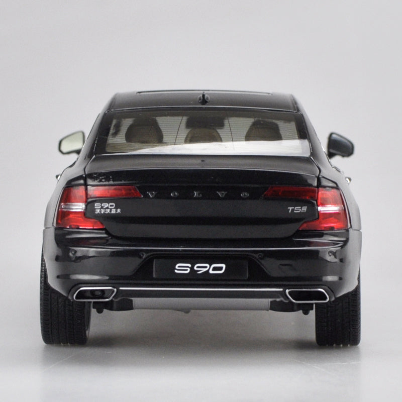 1 18 Volvo S90 luxury sedan alloy car model 1 18 Volvo S90 luxury sedan alloy car model