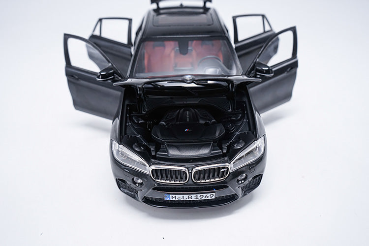 1/18 Diecast BMW X6M 2016 Car Miniature Collectable Models Black Version 1/18 Diecast BMW X6M 2016 Car Miniature Collectable Models Black Version